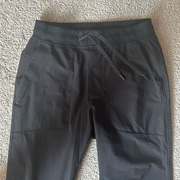 Lululemon ABC Jogger Pants! - Picture 4 of 11